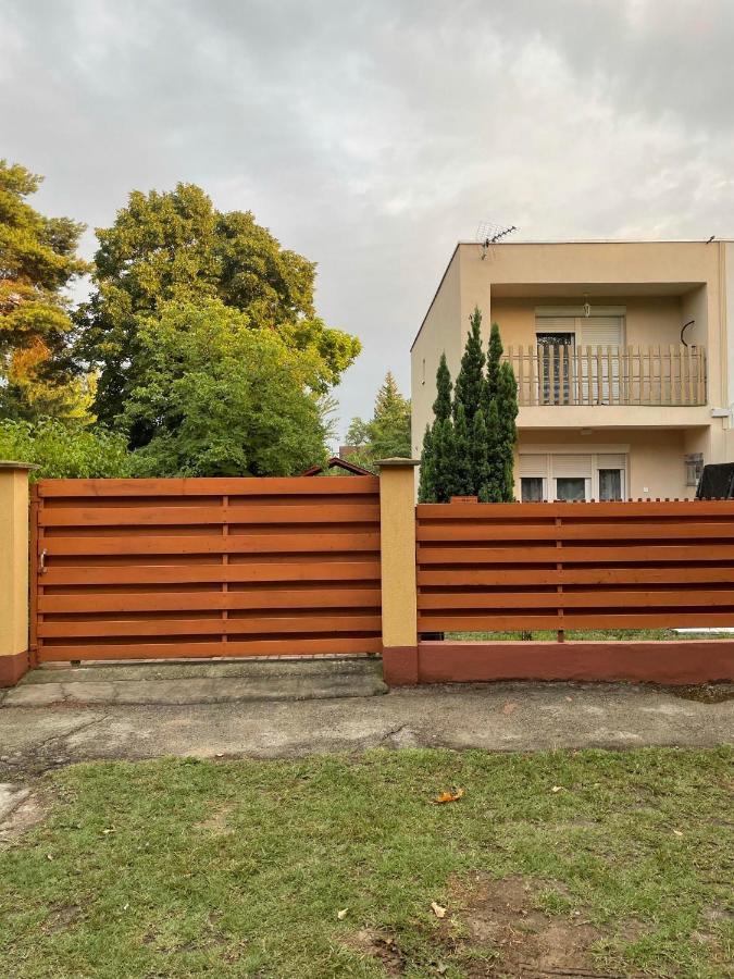 Bodnar Apartman Siofok Exterior photo